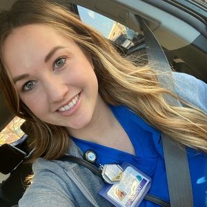 Meet your Posher, Mallory